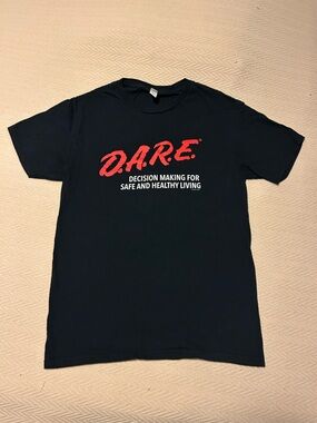 Fruit of the Loom Black T‑Shirt with Red D.A.R.E. Logo